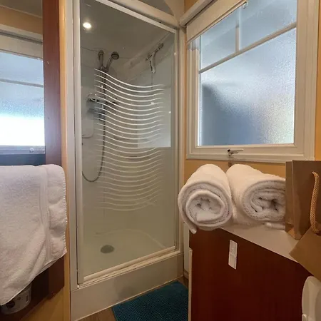 Charming Mobile With Pool In * Hyères